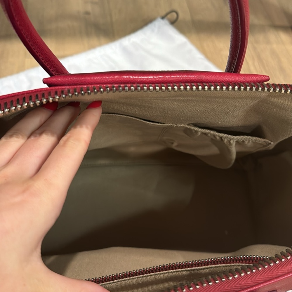 Authentic Givenchy bag - Picture 4 of 4